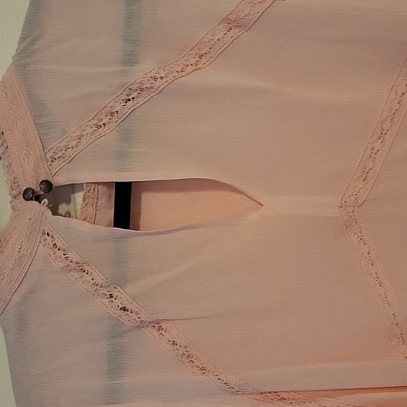 Summer Top - Picture 4 of 5